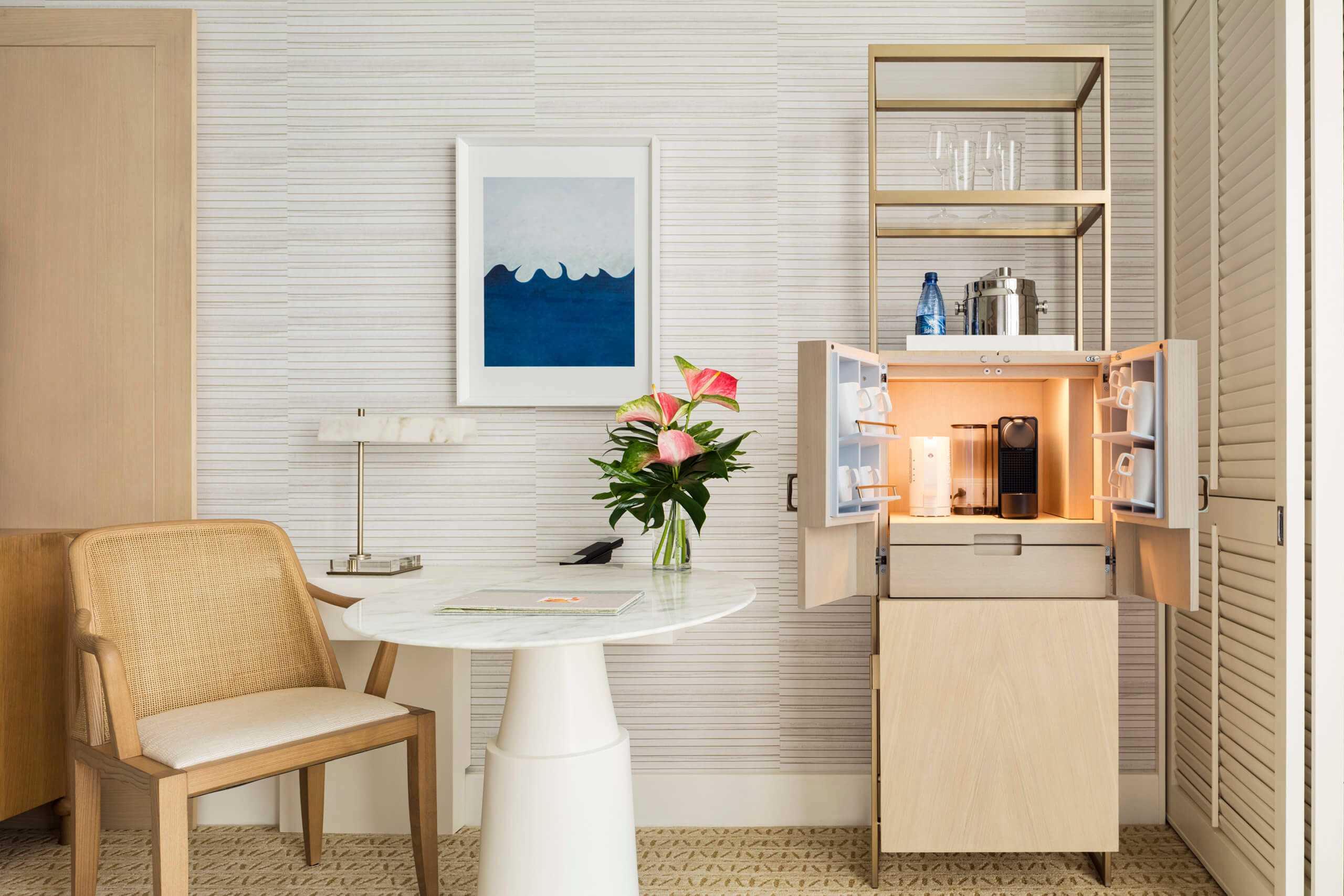 HKU_Guest-Room-Desk-Coffee-Bar-Open-scaled