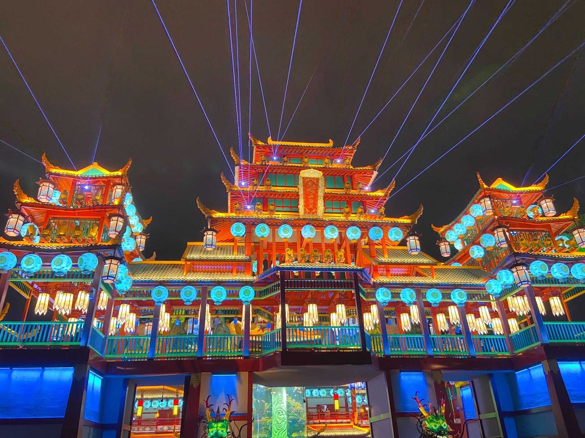 15def4f0ad58bffdd4839195ab04104e5472