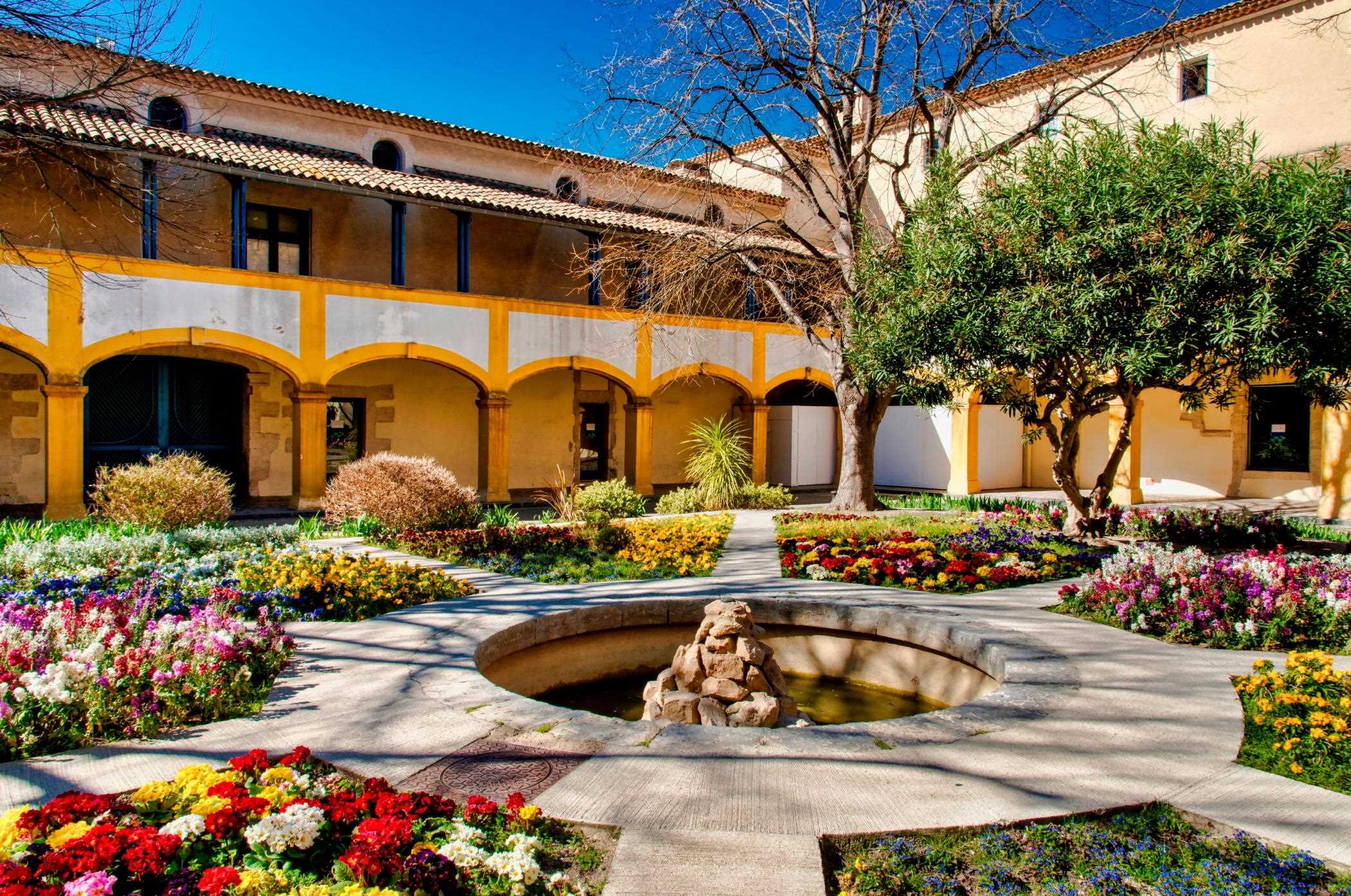 에스파스 반 고흐