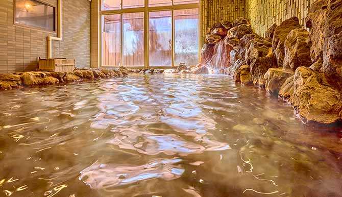 031-onsen-indoor-01_sp