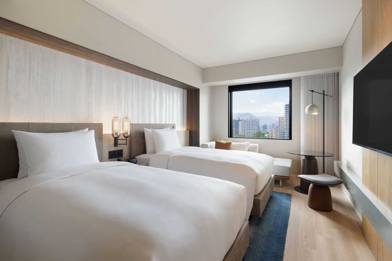 cy-ctscy-room-superior-twin-20704-66897_Classic-Hor