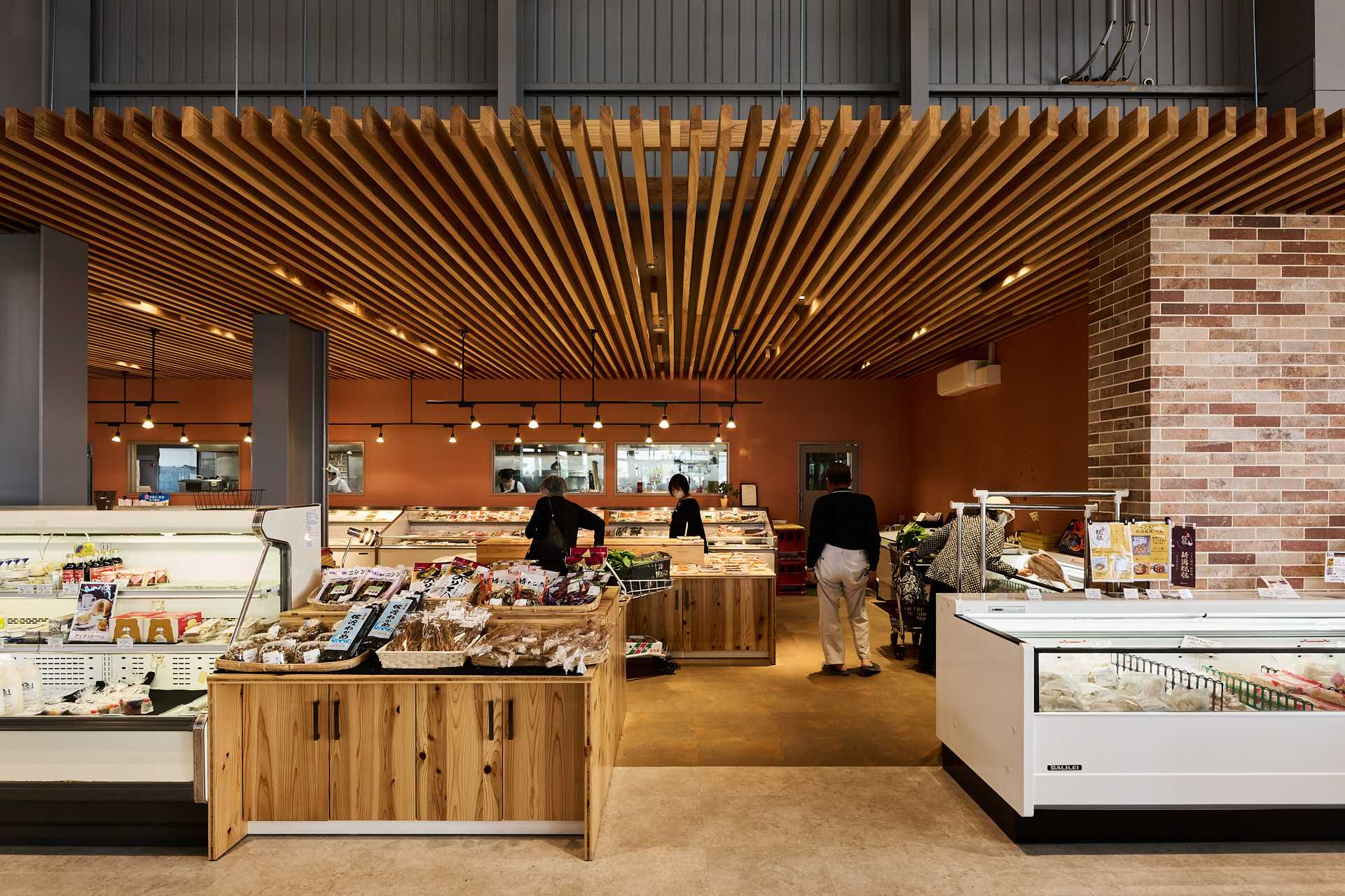 CUBE20220516T_066DP_web