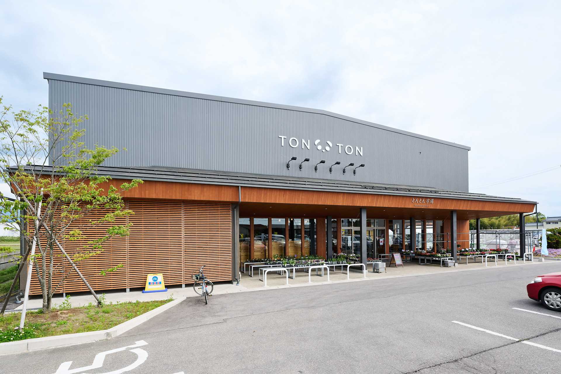 CUBE20220516T_178DP_web