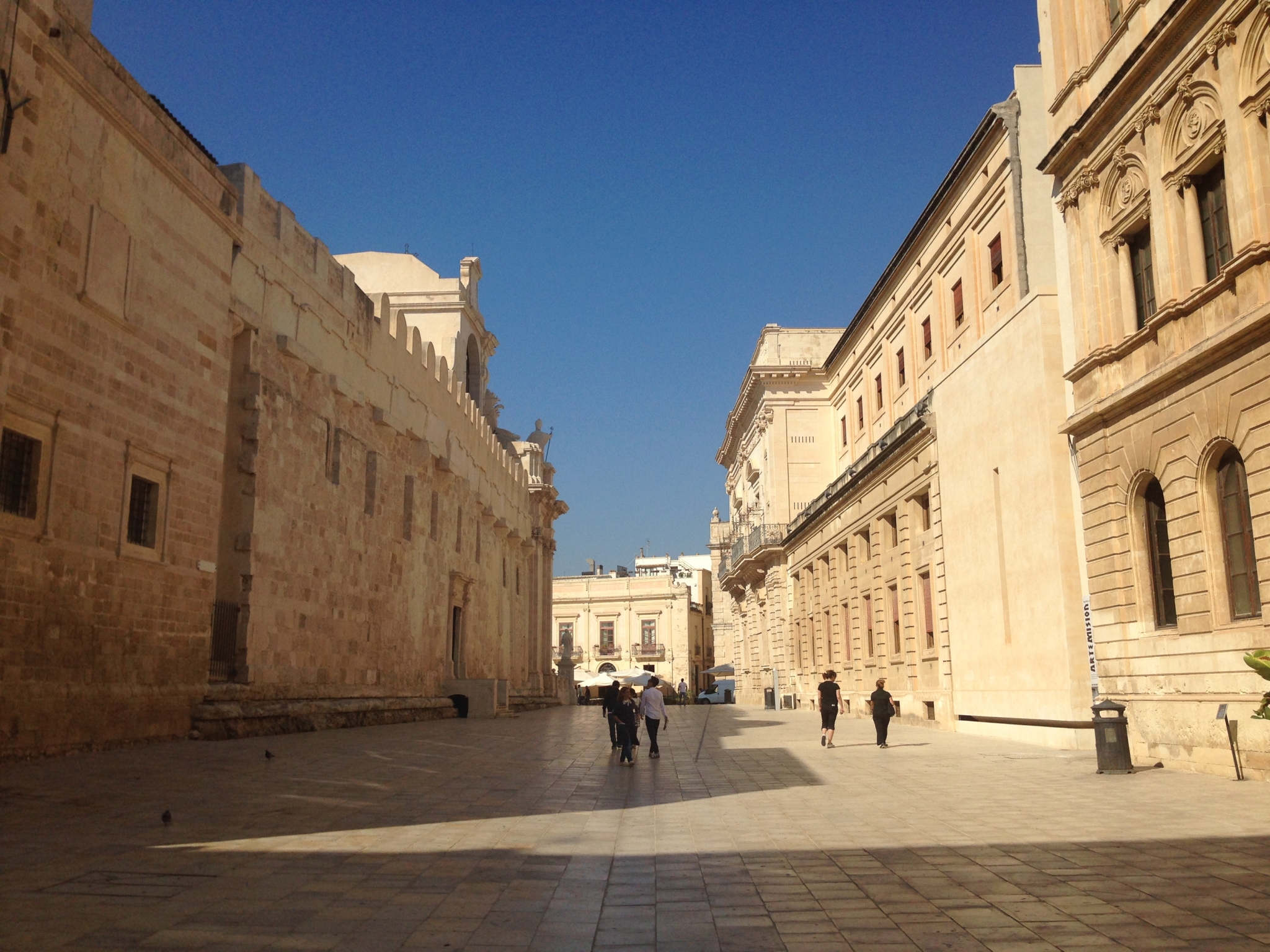 AIX128[1].jpg